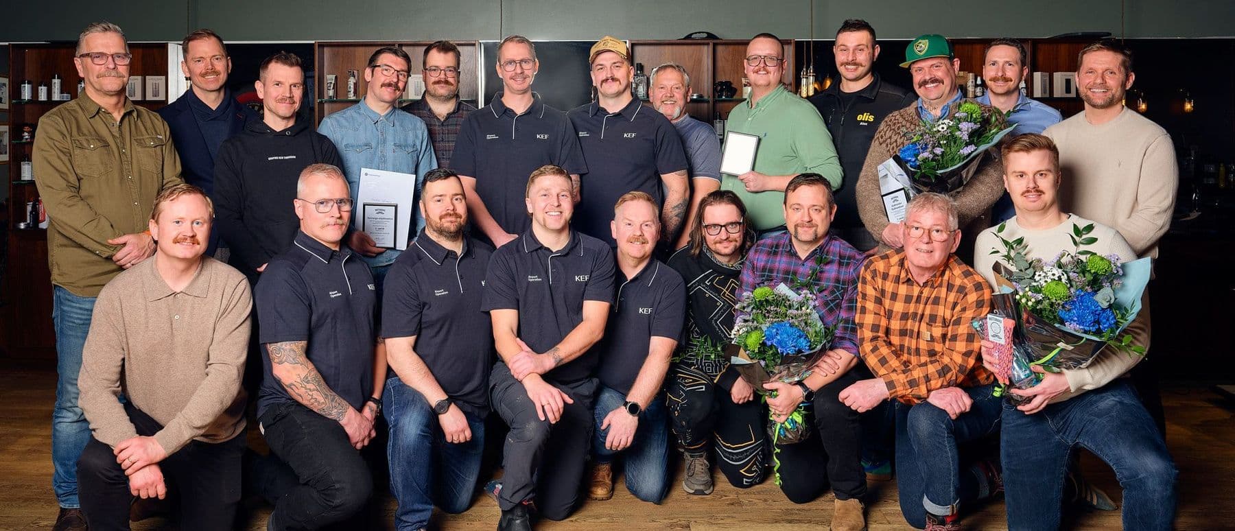 Hópmynd af sigurvegurum Skeggkeppni Mottumars 2026.