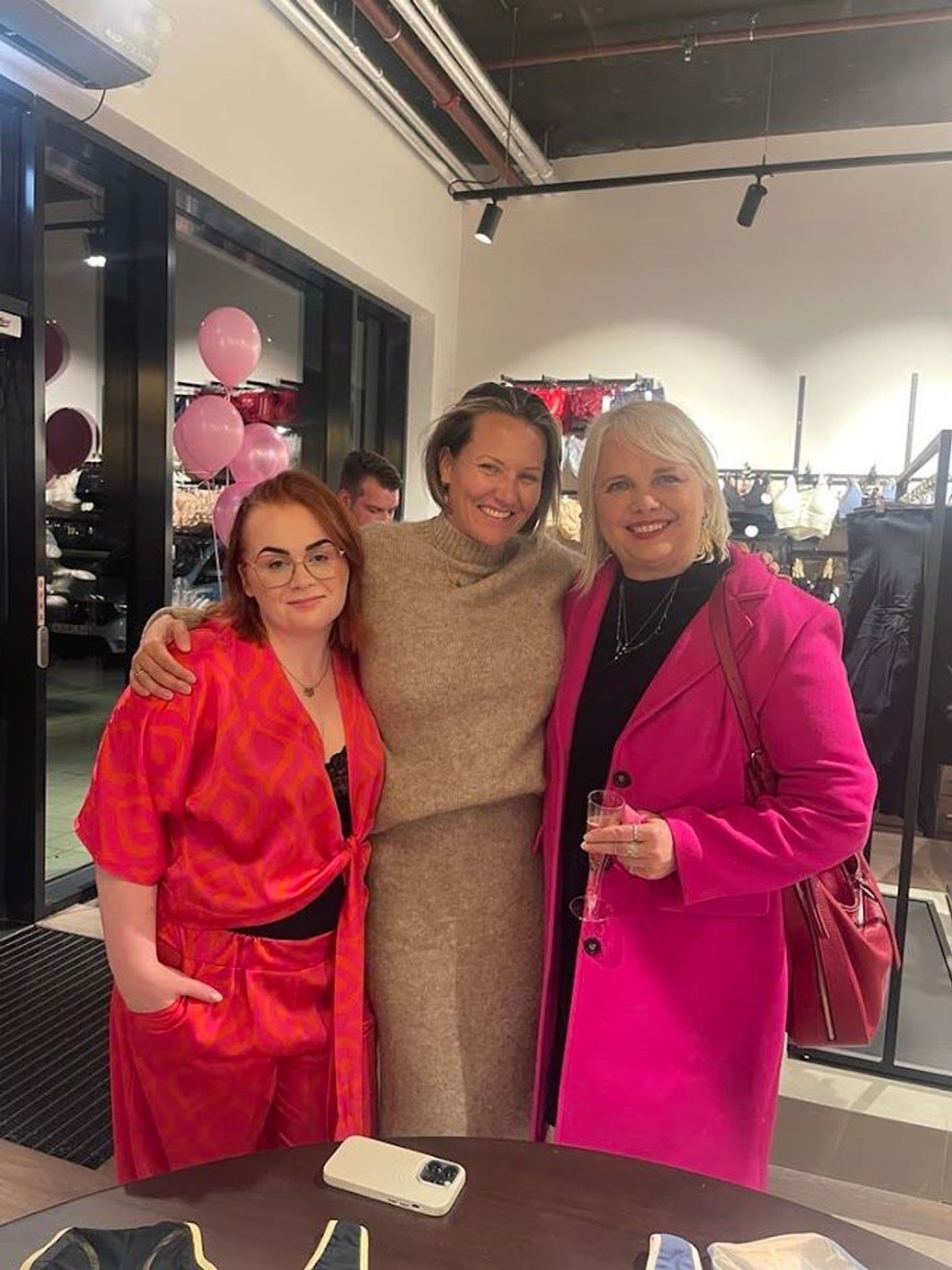 Aníta Rún Guðnýjardóttir eigandi Sazzy, Dana Donofree eigandi AnaOno og Þórdís Erla Ágústsdóttir, ljósmyndari